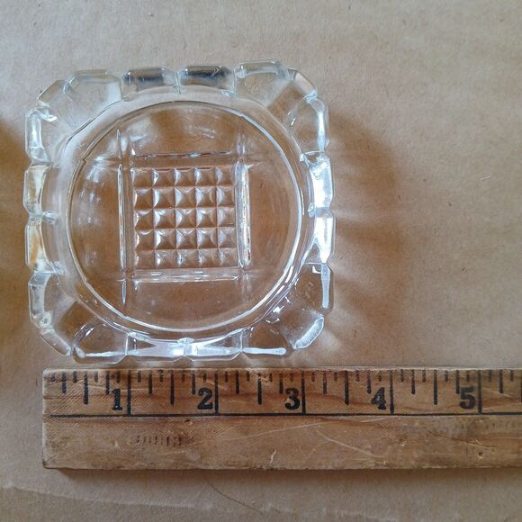 2 Vintage Clear Hazel Atlas Depression Glass Ashtrays Coasters Waffle Stackable - Picture 5 of 5